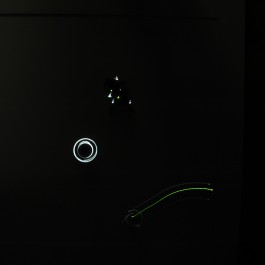 Photofeedback robots drawing with light